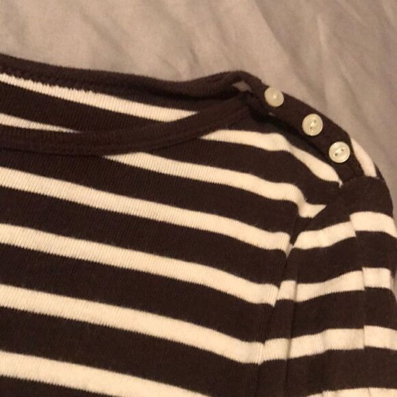 GAP Brown Stripe Button Accent Long Sleeve T - SM - Picture 2 of 6